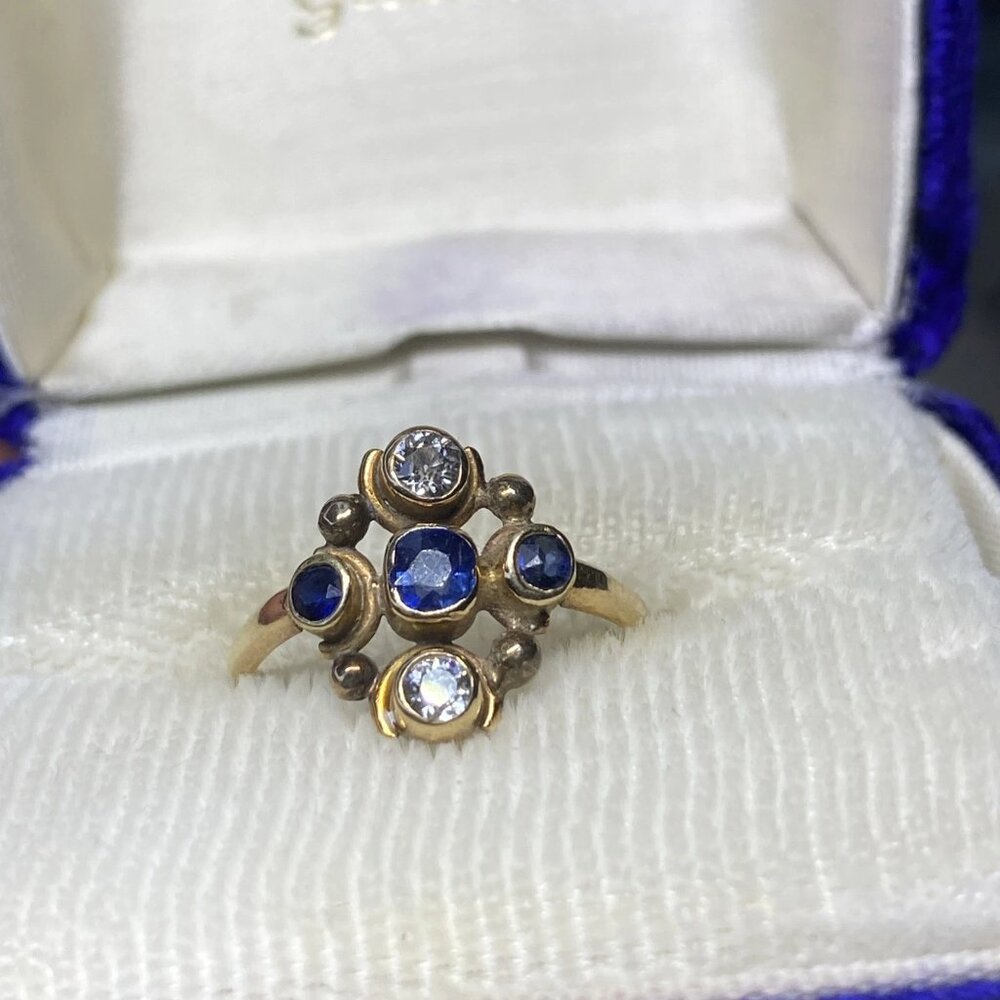 Vintage 14K Farvig Gold 3 Sapphire & 2 Diamond Cluster Ring Size 6.5